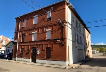 Chalet en  Alar Del Rey, Palencia Provincia