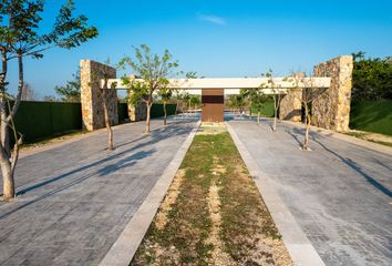 Lote de Terreno en  Carretera Conkal - Mocochá, Conkal, Yucatán, 97347, Mex