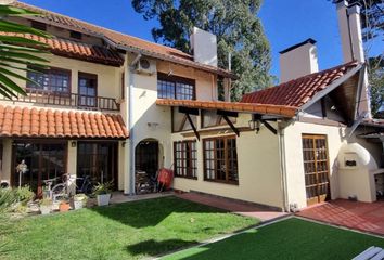 Casa en  Los Pinares, Mar Del Plata