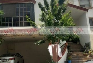 Casa en  Calle Paseo Del Arroyo 2905, Monterrey, Nuevo León, 64610, Mex