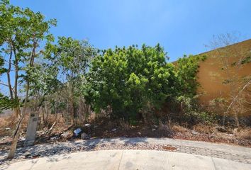 Lote de Terreno en  Carretera Ciudad Del Carmen-campeche, Cholul, Mérida, Yucatán, 97305, Mex