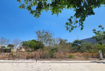 Lote de Terreno en  Carretera Ciudad Del Carmen-campeche, Cholul, Mérida, Yucatán, 97305, Mex