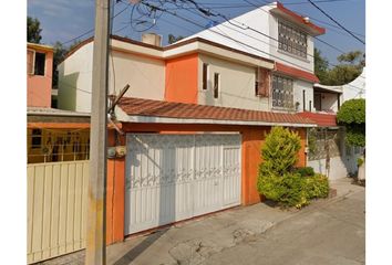 Casa en  Real Del Bosque, Tultitlán De Mariano Escobedo, Tultitlán, Edo. De México