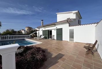 Chalet en  Empuriabrava, Girona Provincia