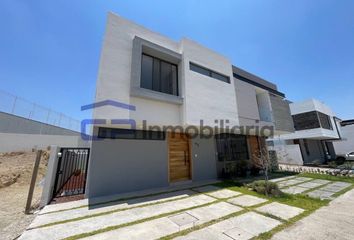 Casa en  Calle Paseo Del Parque, Zapopan, Jalisco, 45222, Mex