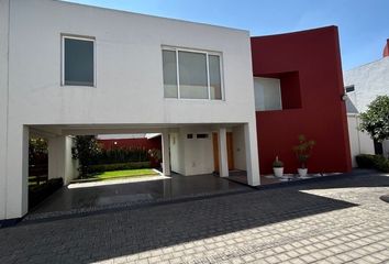 Casa en condominio en  Coaxustenco, Metepec