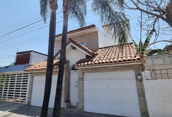 Casa en  Jardines De La Cruz, Guadalajara, Jalisco