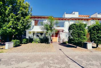 Casa en condominio en  Club De Golf Los Encinos, Lerma