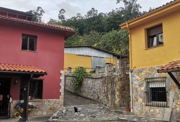 Chalet en  Quintueles, Asturias