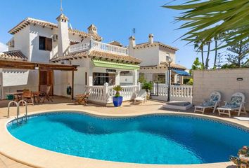 Chalet en  La Zenia, Alicante Provincia