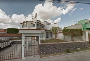 Casa en  Fraccionamiento Villas Del Mesón, Municipio De Querétaro