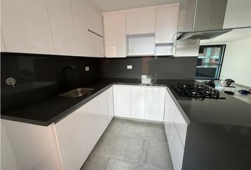 Apartamento en  La Castellana, Medellín