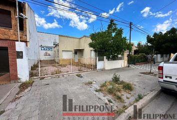 Casa en  Calle Pico Pedro 486, Bahía Blanca, B8000, Provincia De Buenos Aires, Arg