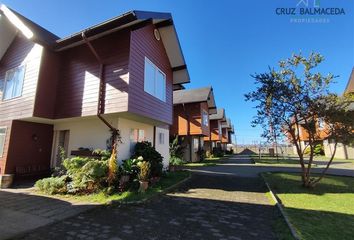 Casa en  Puerto Varas, Llanquihue