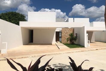 Casa en  Calle 22, Cholul, Mérida, Yucatán, 97305, Mex