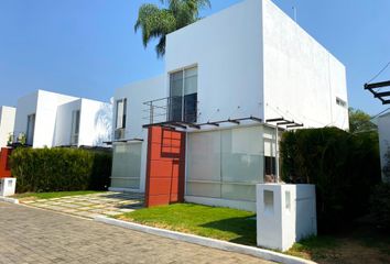 Casa en condominio en  Calle Cananea 123-127, Lomas De La Selva Norte, Cuernavaca, Morelos, 62145, Mex