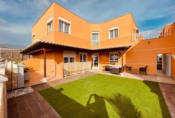 Chalet en  Playa De Los Cristianos, St. Cruz De Tenerife