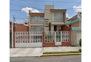 Casa en  Comisión Federal De Electricidad, Toluca De Lerdo