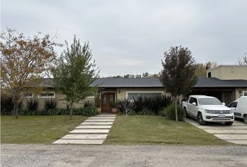 Casa en  Colonia De Chacras Del Rio Luján, Partido De Luján