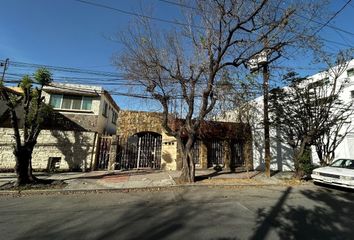 Casa en  Avenida Simón Bolívar, Mitras Centro, Monterrey, Nuevo León, 64460, Mex