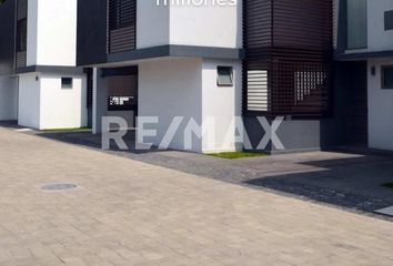 Casa en condominio en  Coaxustenco, Metepec