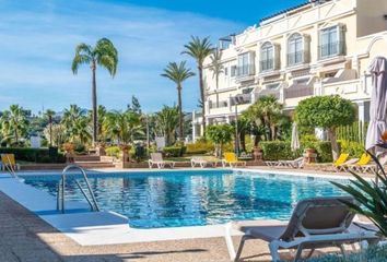 Duplex en  Distrito 3-nueva Andalucía, Marbella