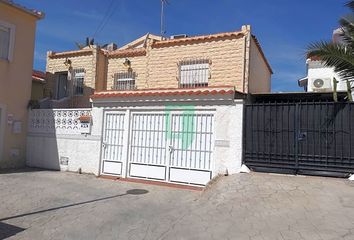 Villa en  La Marina, Alicante Provincia