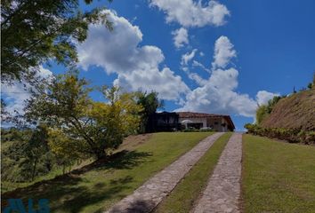 Casa en  El Carmen De Viboral, Antioquia