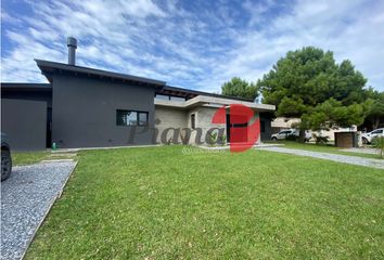 Casa en  La Herradura, Pinamar