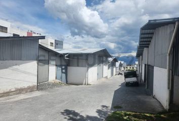 Bodega-Galpon en  Solca, San Isidro Del Inca, Quito