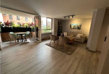 Apartamento en  Poblado, Medellín