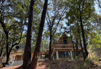 Casa en  Carretera A San Mateo Acatitlán 20-20, Avándaro, Valle De Bravo, México, 51200, Mex