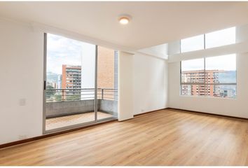 Apartamento en  Conquistadores, Medellín