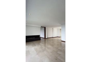 Apartamento en  Los Balsos, Medellín