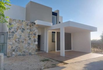 Casa en  Calle 22, Cholul, Mérida, Yucatán, 97305, Mex