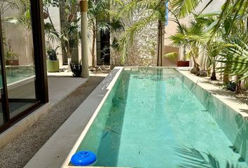 Casa en  Calle 18 108-108, Cholul, Mérida, Yucatán, 97305, Mex