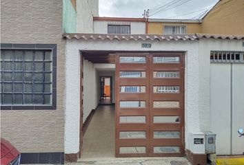 Casa en  Bosa Villa Del Río, Bogotá