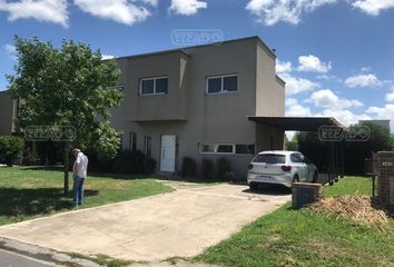 Casa en  El Cantón, Partido De Escobar