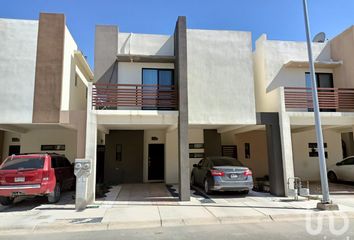 Casa en  Boulevard Manuel Gómez Morín, Novel Residencial, Juárez, Chihuahua, 32540, Mex