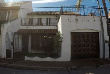 Casa en  Villa Sarmiento, Partido De Morón