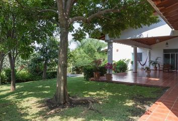 Casa en  Lomas De Jiutepec, Jiutepec, Morelos