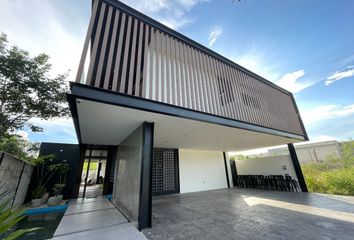 Casa en  X Canatún, Mérida, Yucatán, Mex