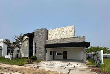 Casa en  Calle José María Morelos 181, Alvarado Centro, Alvarado, Veracruz De Ignacio De La Llave, 95270, Mex