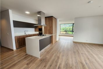 Apartamento en  Poblado, Medellín