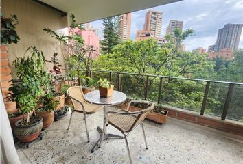 Apartamento en  Poblado, Medellín