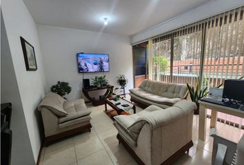 Apartamento en  Poblado, Medellín