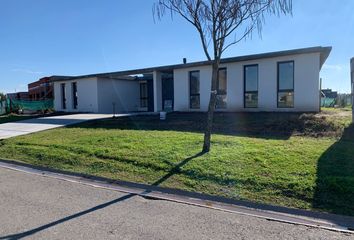 Casa en  El Cantón, Partido De Escobar