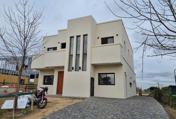 Casa en  Belén De Escobar, Partido De Escobar