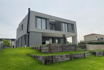 Casa en  Puertos Del Lago, Partido De Escobar