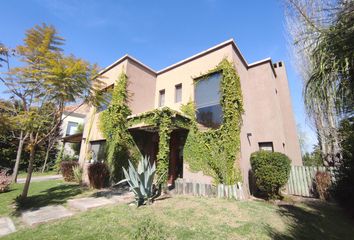 Casa en  Villa Nueva, Partido De Tigre